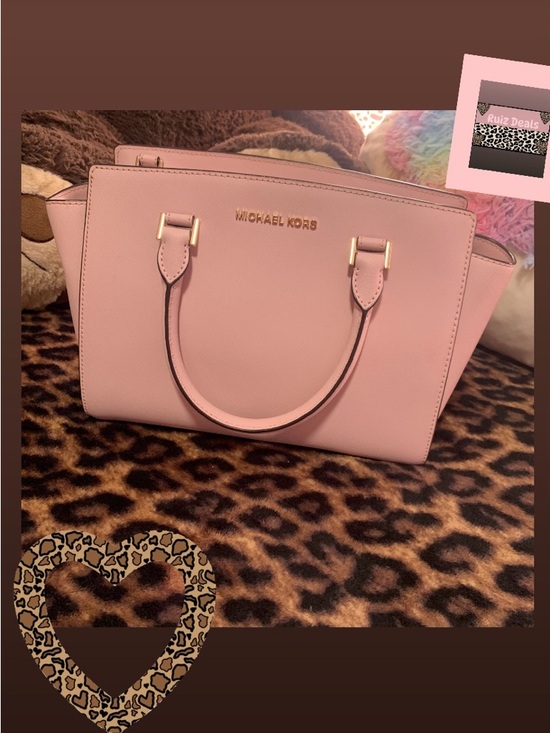 Michael Kors Handbags - Michael Kors Pale Pink Saffiano Satchel with Gold Hardware